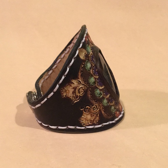 Hand Tooled Leather Bracelet w/ Black Onyx & Druzy Inlay Boho Chic Festival - Picture 3 of 13